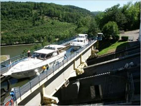 Circuit en vedettes à Arzviller
