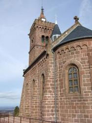 La chapelle Saint L&eacute;on sur le rocher du Dabo